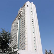 PARSIAN AZADI HOTEL 5*