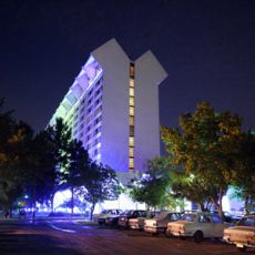 LALEH HOTEL 5*