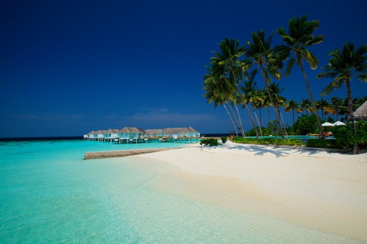 Centara Grand Island Resort & Spa Maldives  5*